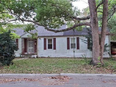 401 E 64th St Savannah Ga 31405 Zillow