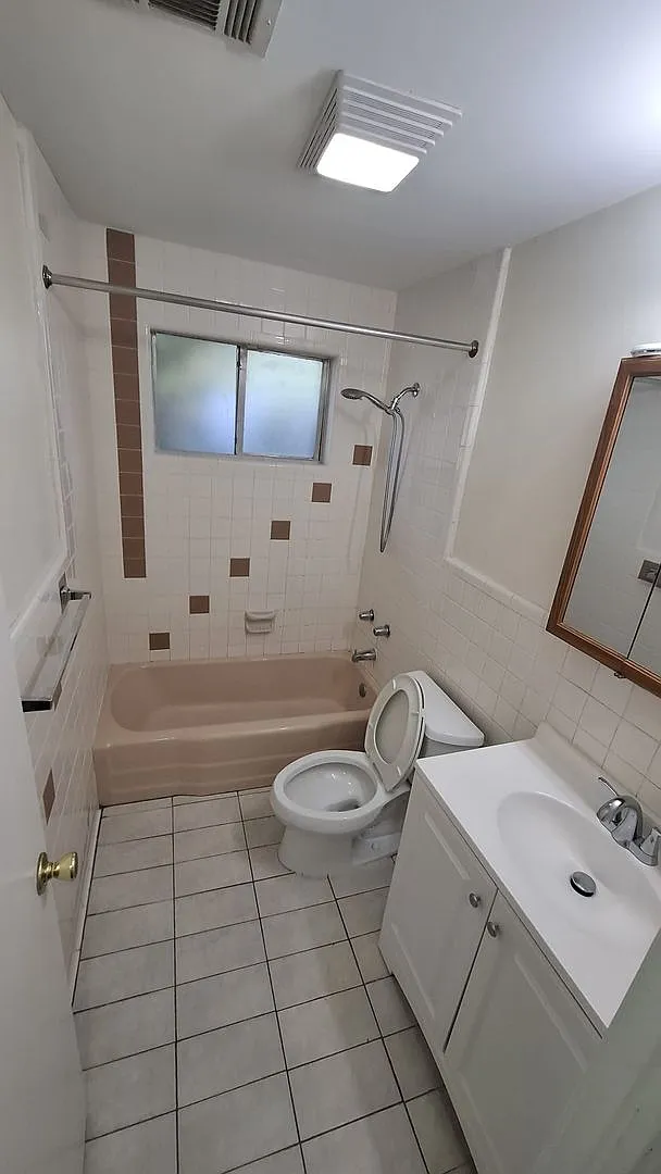 4221 Palmyra St. — Photo 4