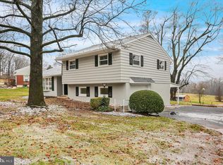 1331 Sheep Hill Rd, Pottstown, PA 19465