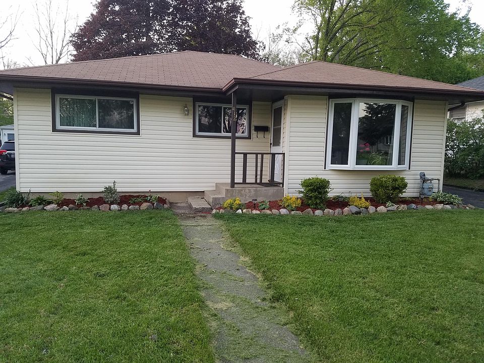 1st image of 412 Fairhaven Ln