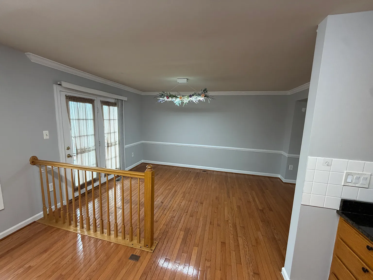 3 bed, 2.5 bath, 1554 sqft, $3,100 — Photo 4