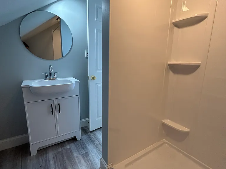 52 Monroe Ave #2F — Photo 14