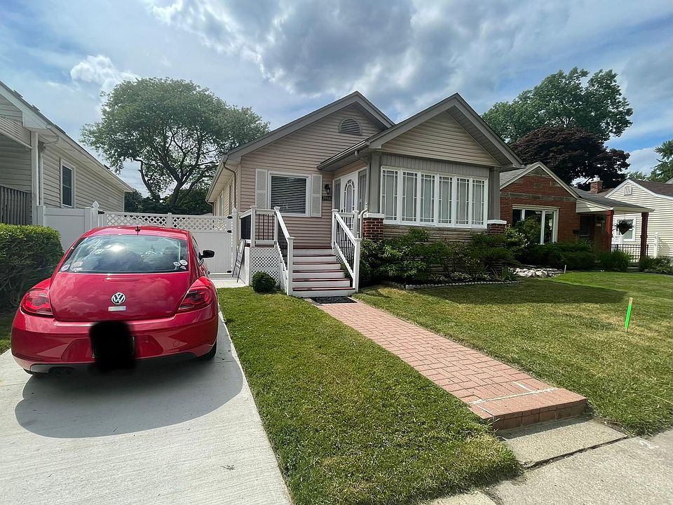 1st image of 1018 S Wilson Ave