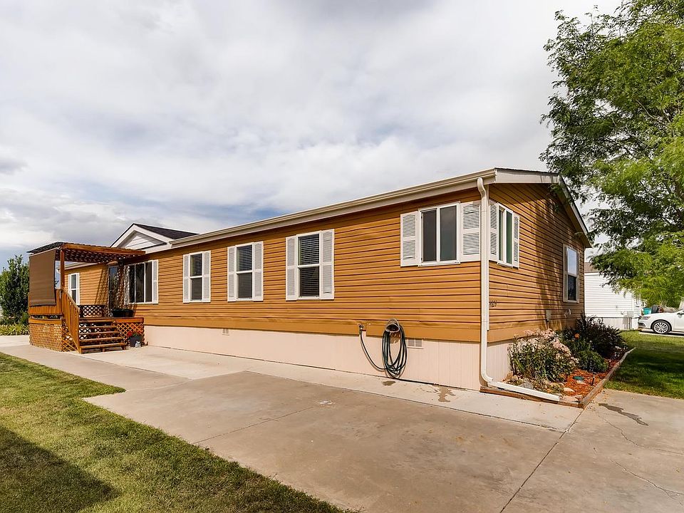 1st image of 4825 Aspen St #39
