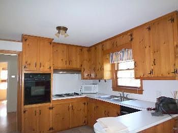 5th image of 1703 Beaumont Dr