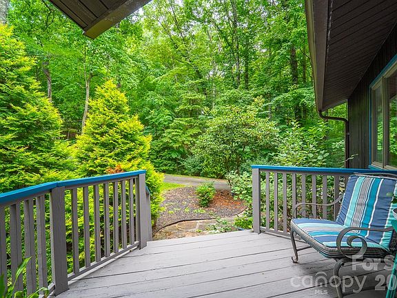 5th image of 278 Crocus Ln