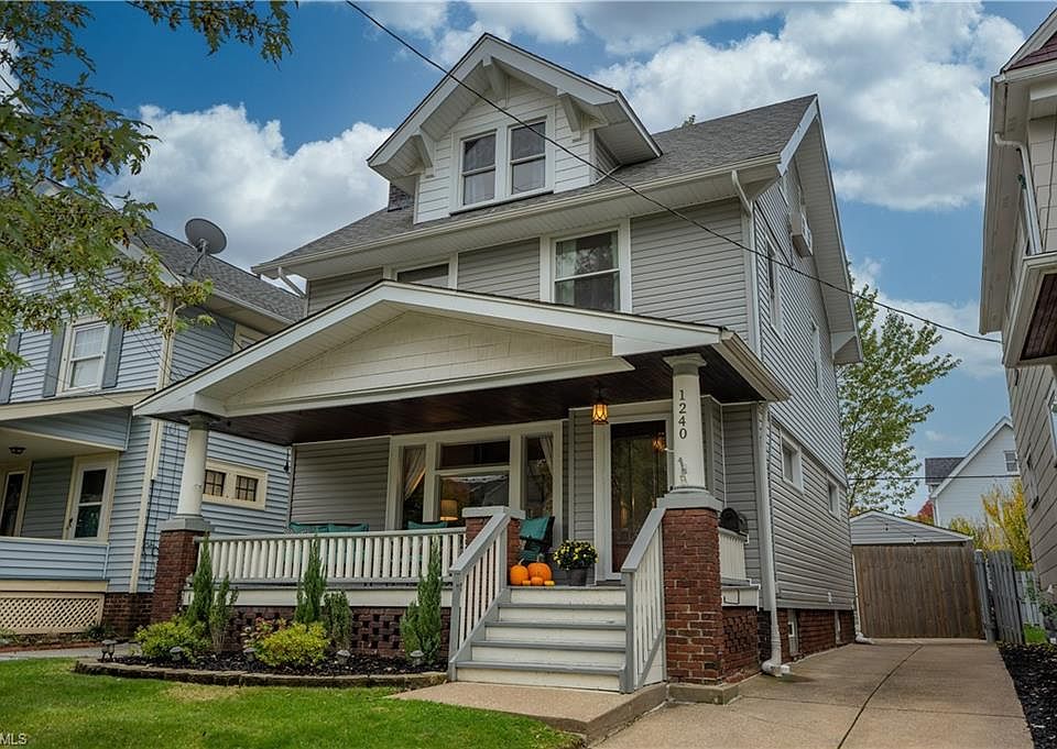 1st image of 1240 Hall Ave