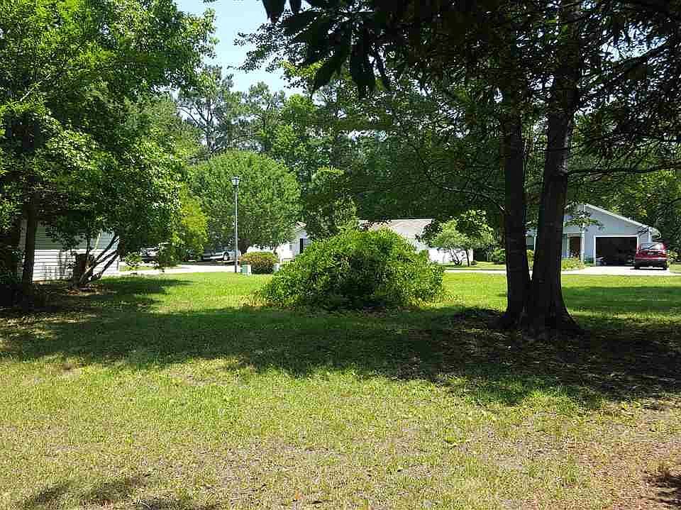 2nd image of 2919 Temperance Dr