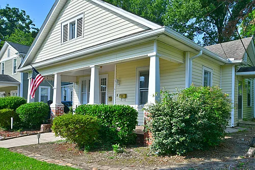 152 Avant St Photo 1