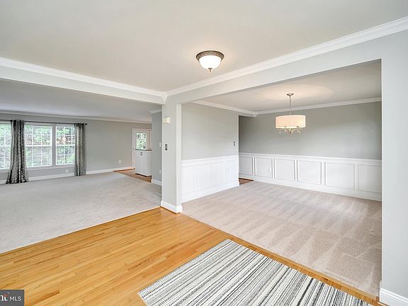5th image of 5 Granite Ct