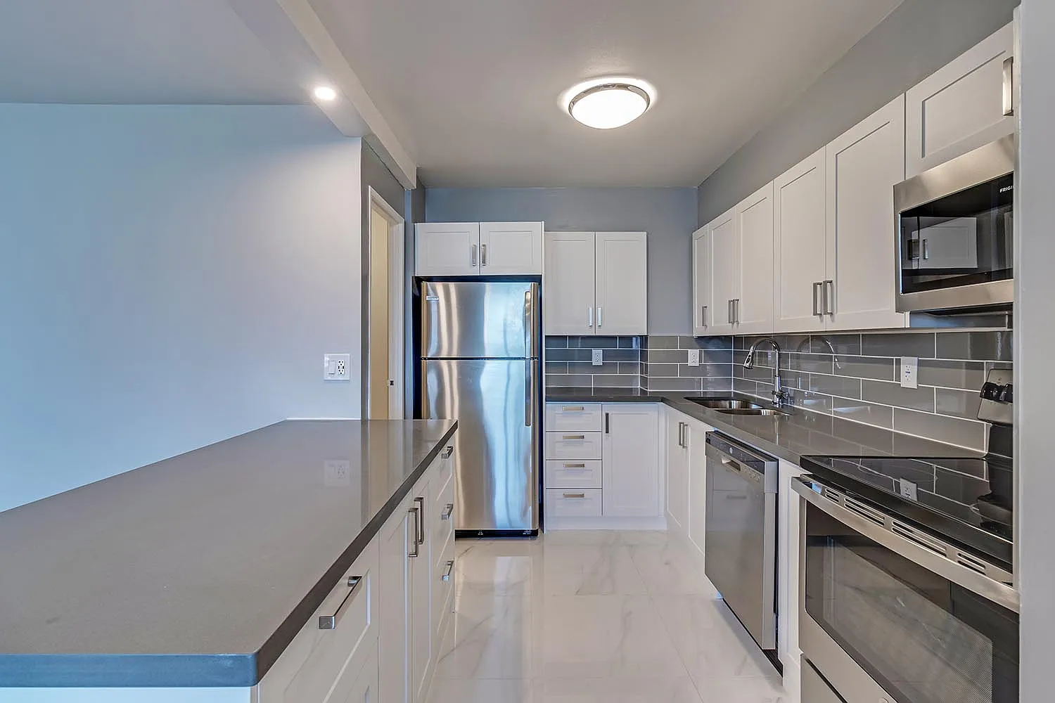 10 Macey Avenue — Photo 1