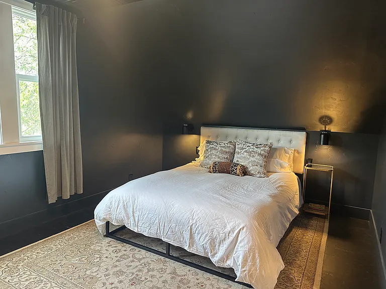 617 E Krall St #3 — Photo 12