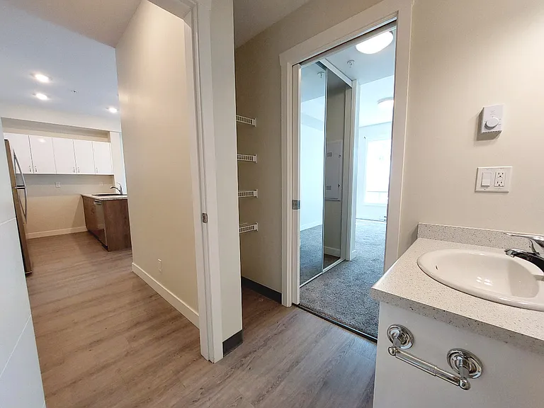 1950 Watkiss Way #201 — Photo 21