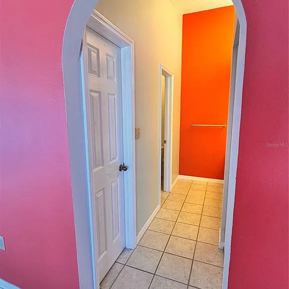 2070 Sarah Louise Dr — Photo 22