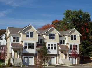 603 Bradley Cmns #603, Westport, CT 06880