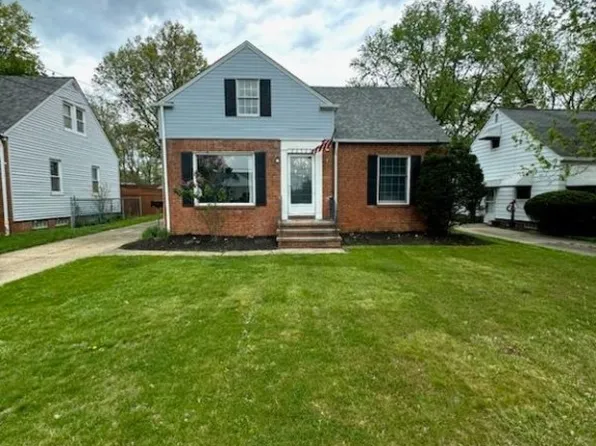 22322 Westwood Rd, Cleveland, OH 44126