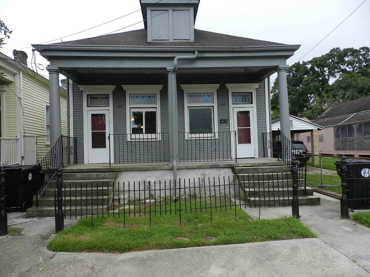 2 bed, 1300 sqft, $1,380 — Photo 1