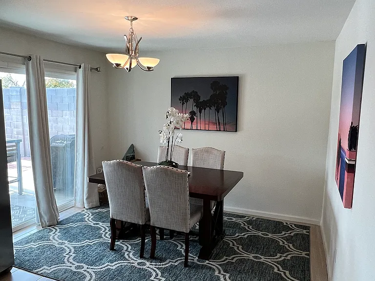 1701 E Pinchot Ave — Photo 18