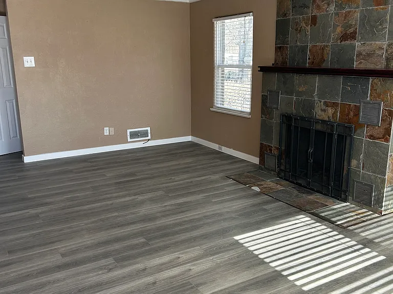 4103 Goodnight Ave #4105 — Photo 3