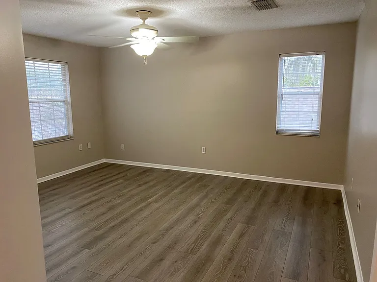 4131 Guadalupe Ct — Photo 15