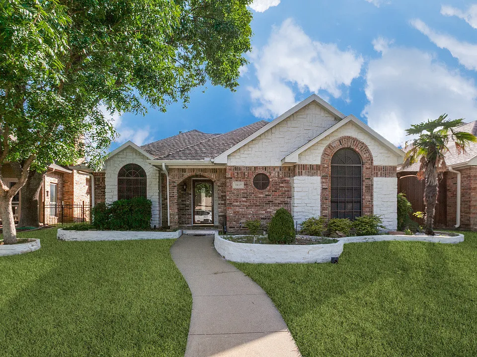 2817 Big Oaks Dr