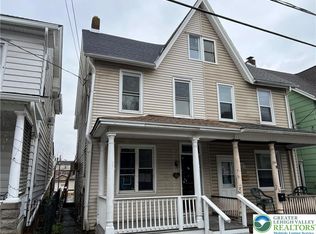 310 1st St, Slatington, PA 18080