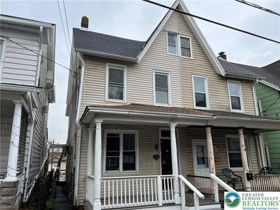 310 1st St, Slatington, PA, 18080