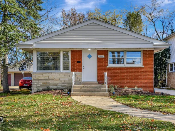 3057 Terry Ln, Broadview, IL 60155