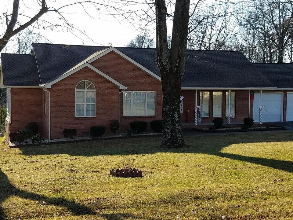 1st image of 515 Greencrest Dr