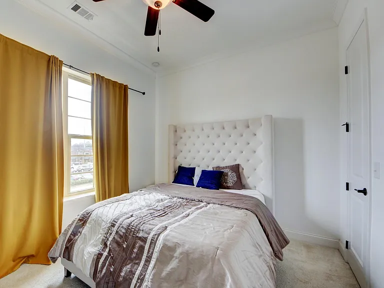 1125 Kirkland Cir — Photo 29