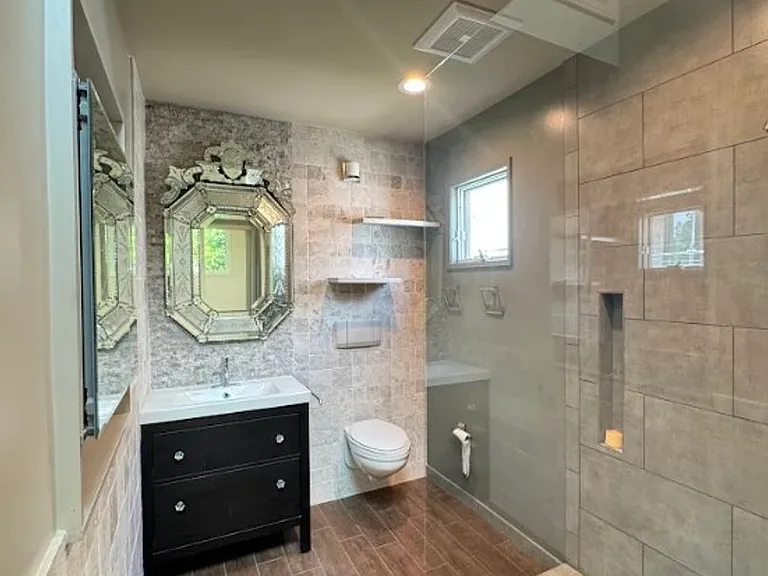 751 N Harper Ave — Photo 9