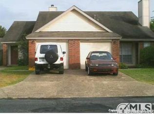 7020 Elmbank, San Antonio, TX 78244