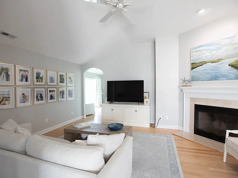 1205 Clipper Ln — Photo 32