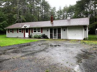 19 Evergreen Dr, Granville, NY 12832