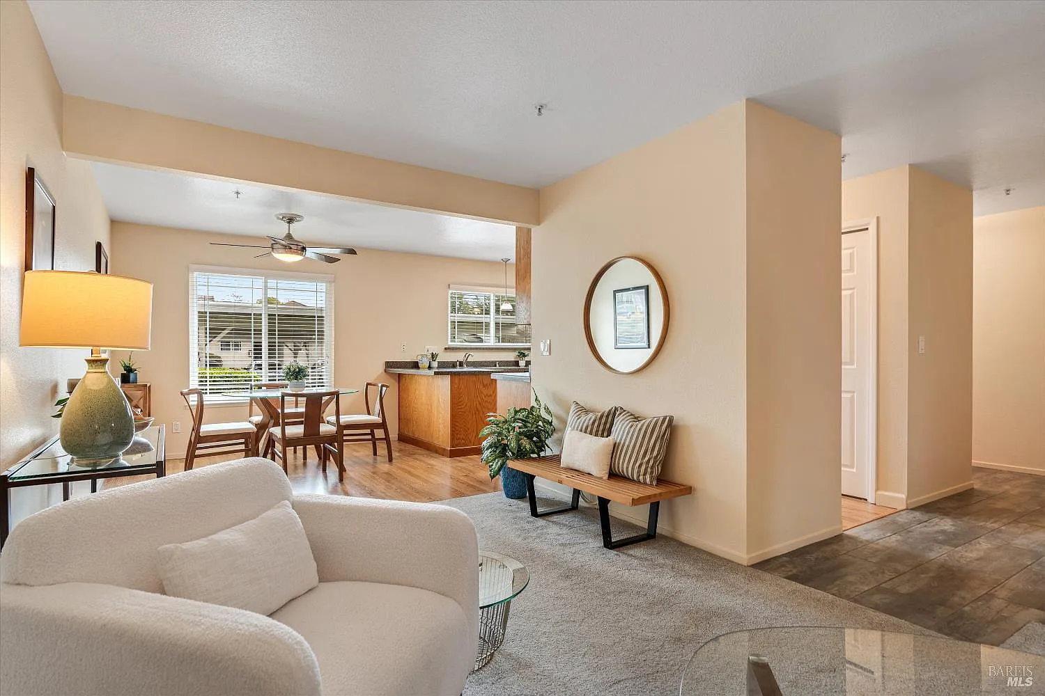 790 William Court photo 1