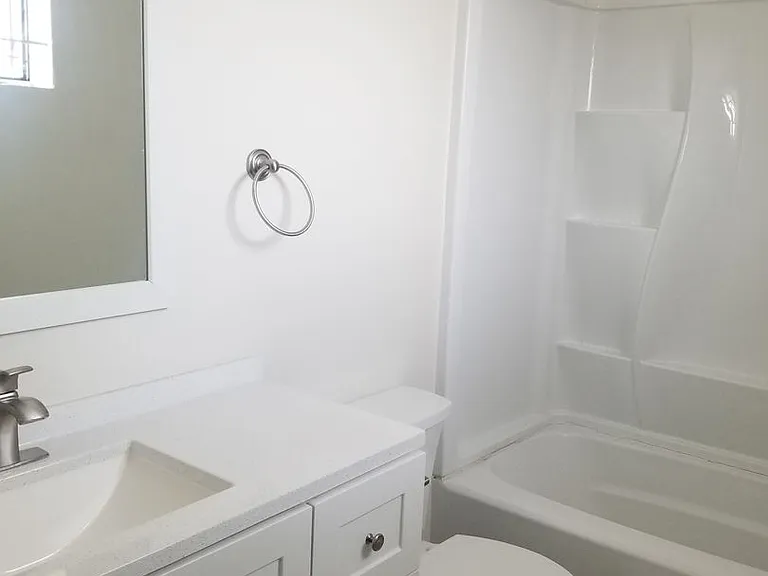 1276 Aurora Dr — Photo 11