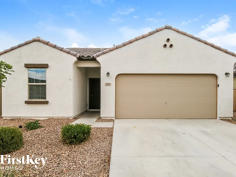398 W Powell Dr — Photo 1