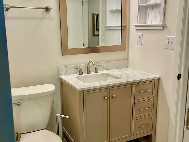 New vanity, toilet and lighting