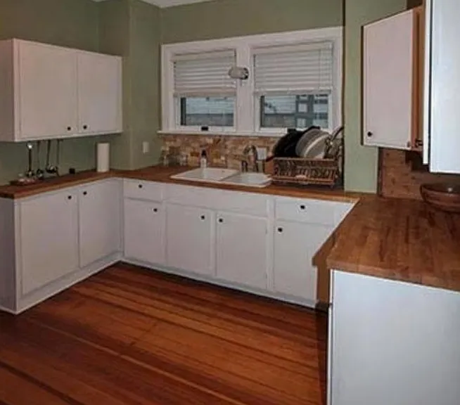 705 W 3rd St — Photo 3