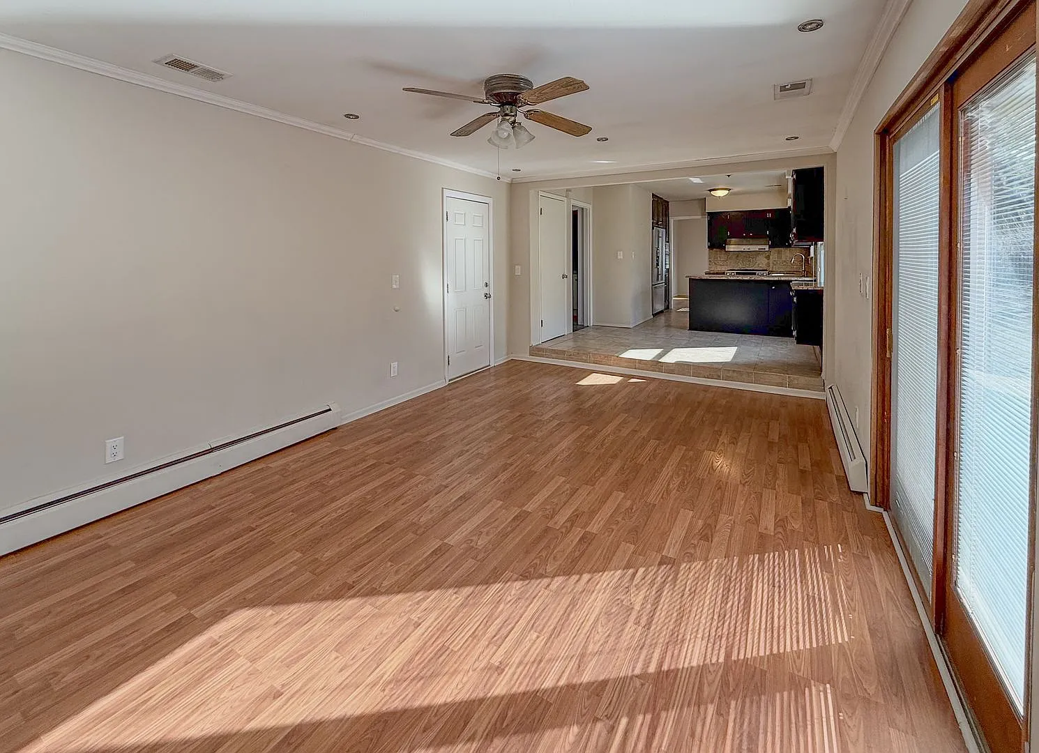 Spacious Home — Photo 4