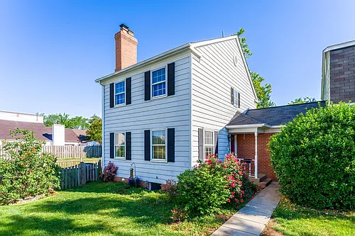 818 Sycamore Ct Photo 1