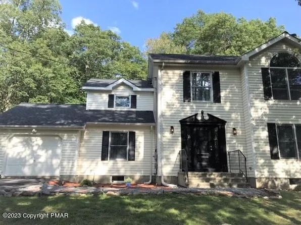 1193 Steele Cir, Bushkill, PA 18324