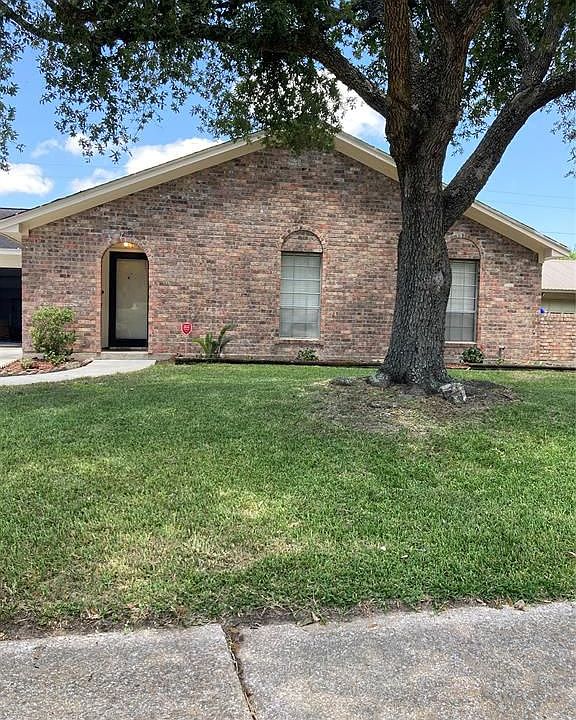1st image of 1203 Bayou Dr