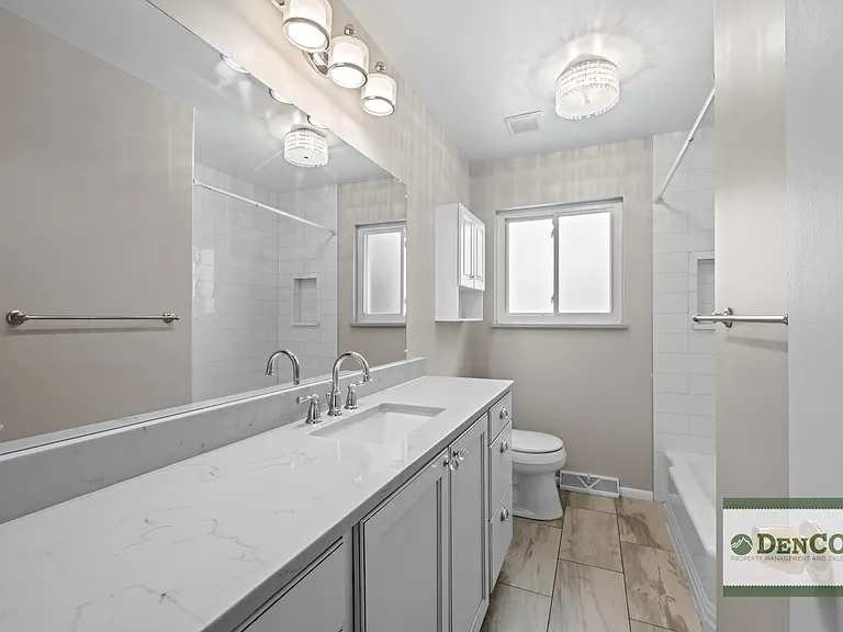 1659 S Kearney St — Photo 13