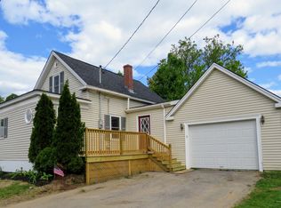 5 Moody St, Lewiston, ME 04240