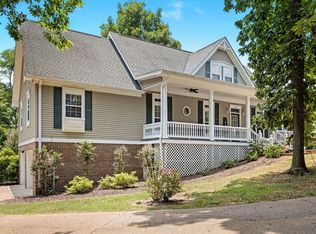 100 Old Fountain Head Rd, Portland, TN 37148