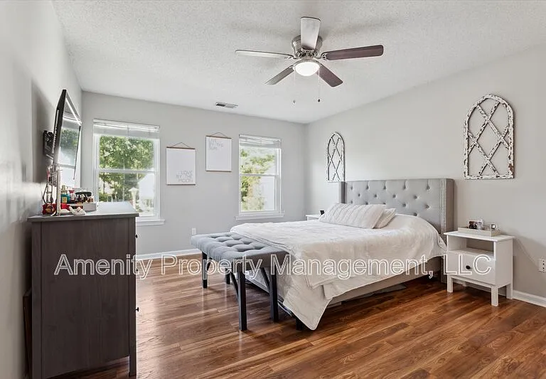 4 W Spur Ct — Photo 19