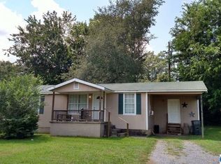 184 Old Silo Rd, Laceys Spring, AL 35754