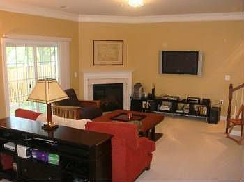 4th image of 13707 Venturi Ln