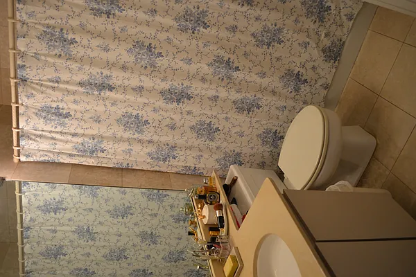 Rented by Corcoran | media 25